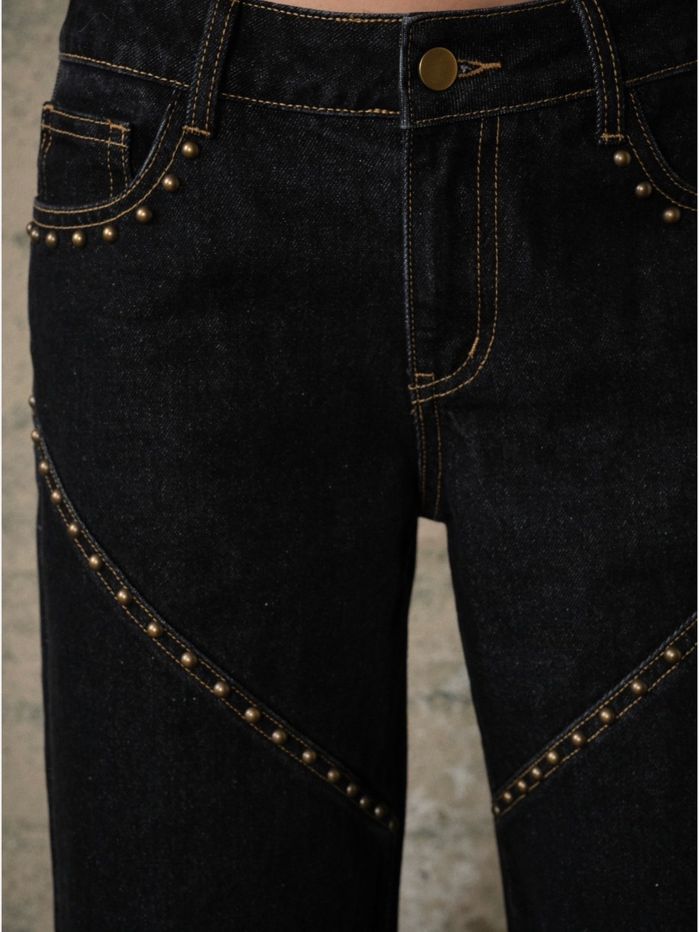 Western Black Women's Wide-Leg Jeans - Stud-Detail Design - Picture 6 of 11